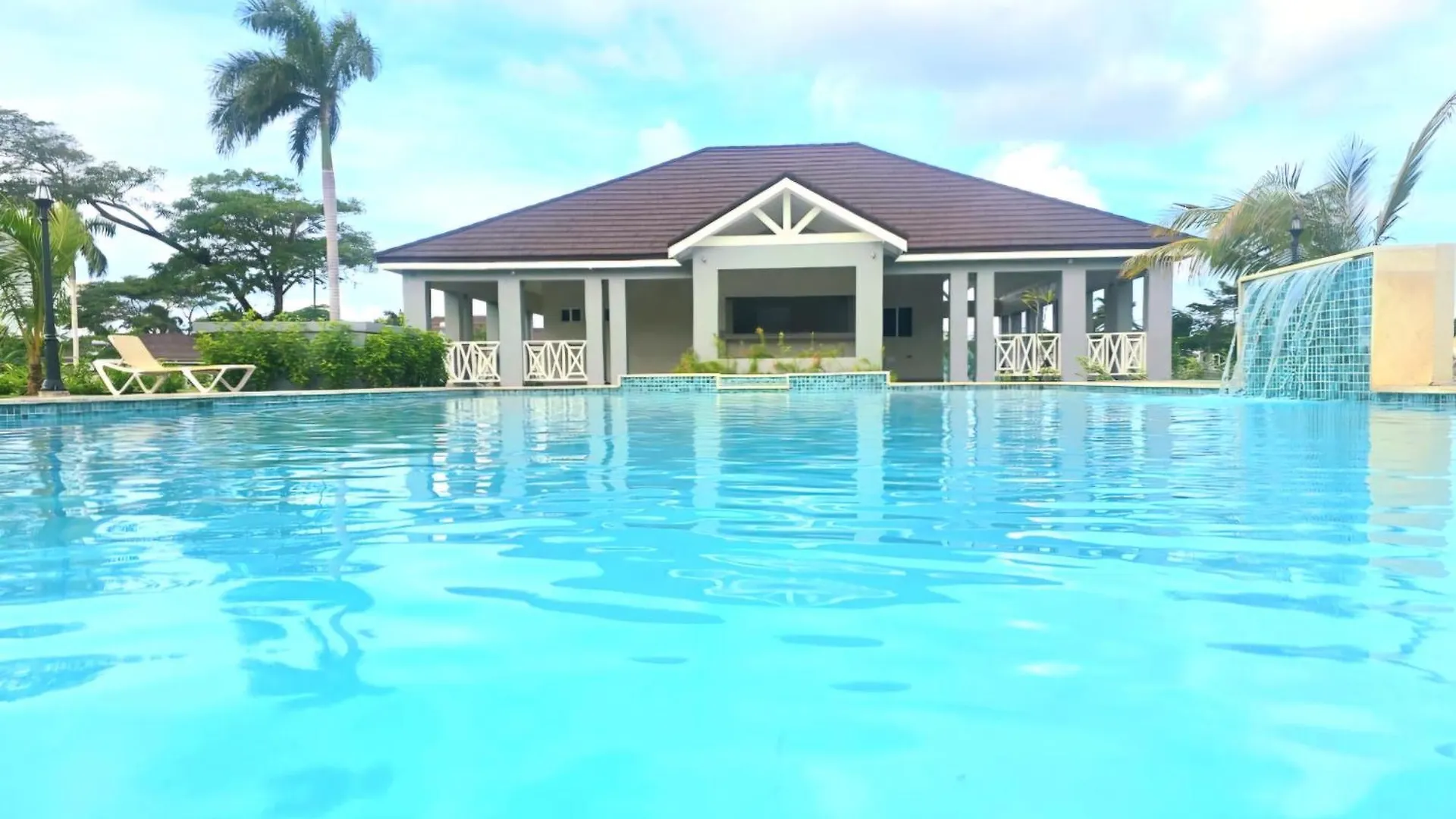 Private Peaceful Resort Style Cool Water Escape Near Ocho Rios Saint Annʼs Bay 0*,  Jamaica